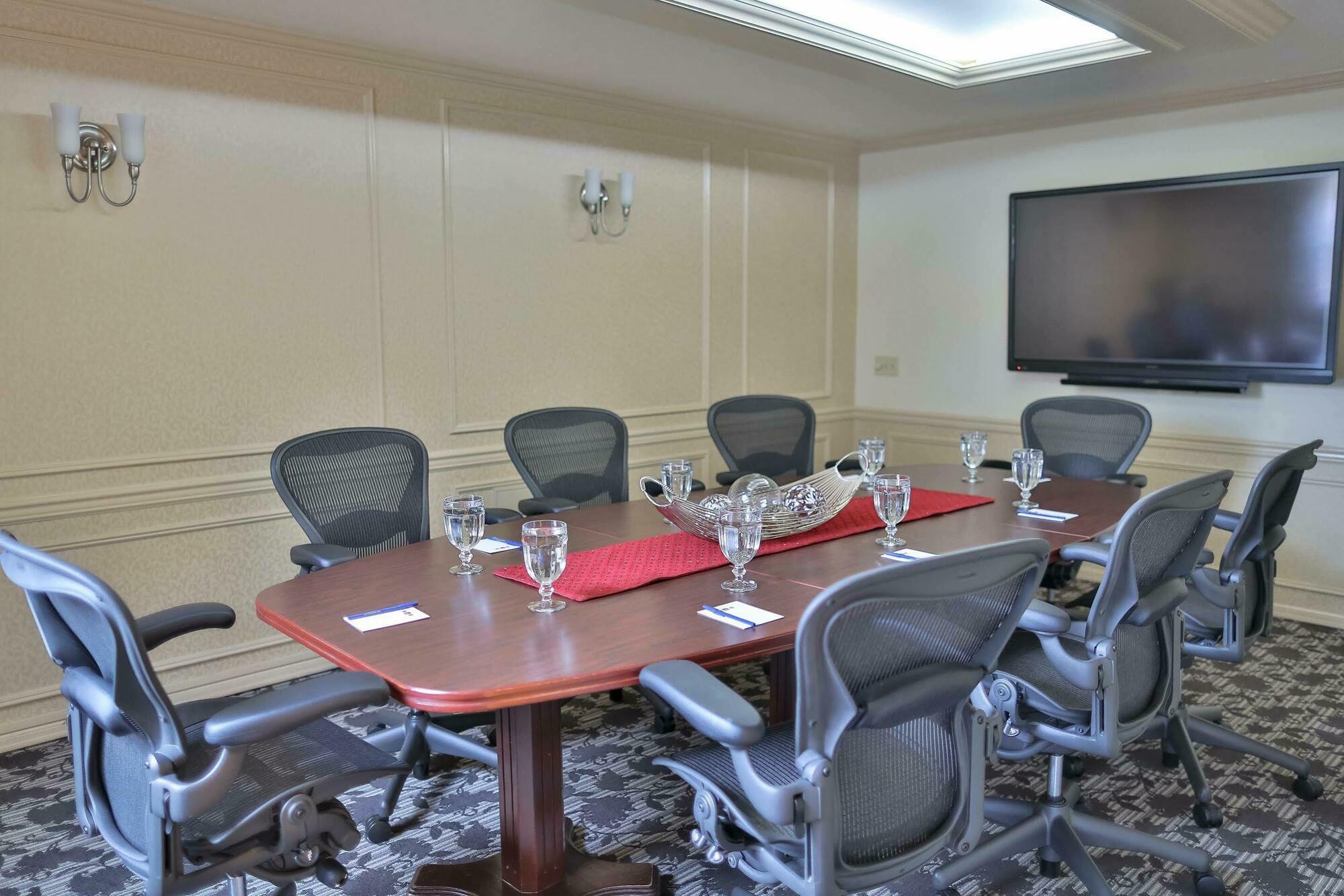 Wingate By Wyndham Bellingham Heritage Inn ภายนอก รูปภาพ